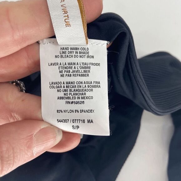 Becca American Fit Womens Black New Ribbed Bikini Bottom US Small - Picture 6 of 8